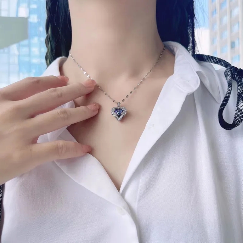 fine jewelry collection "Stylish Titanium Steel Heart Zircon Pendant fone 4 u jewelry Necklace – Party Wear Eye-Catching Budget-Friendly Gift" artifex fine jewelry