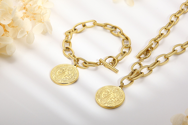 fine jewelry gold necklace 
