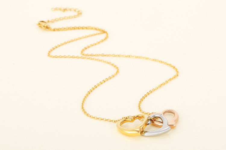 fine jewelry vs luxury jewelry 
