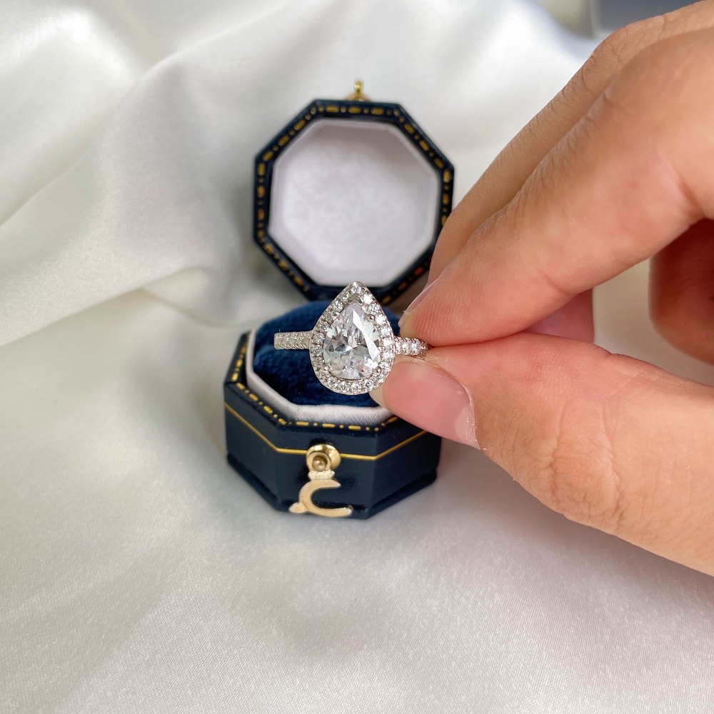high end jewelry meaning 