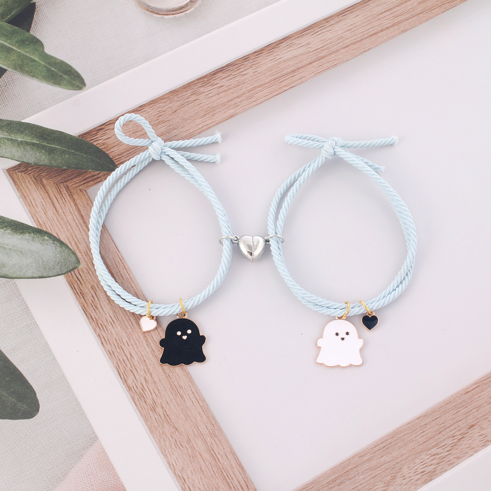 how to clean fashion jewelry Exclusive Custom-Fit Unisex fashion jewelry macy's Bracelets: Sleek Hand-Engraved Cartoon Designs with Mixed Materials Plating mens jewelry fashion 2024