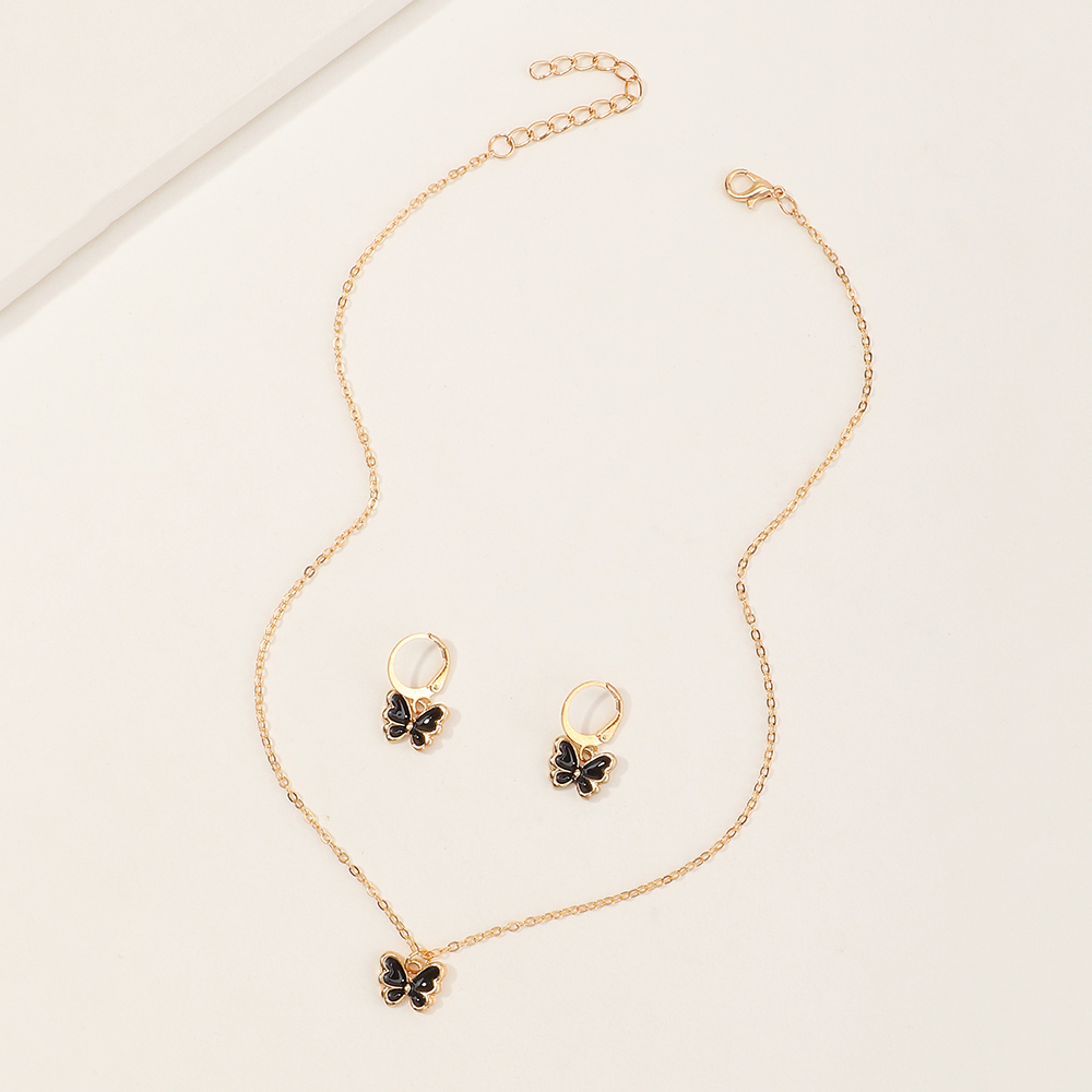 indian fashion jewelry store near me Vintage Dainty Butterfly Metal Pendant fashion jewelry for everyone - Waterproof Fashion Jewelry for Wholesale fashion jewelry vertical bar necklace