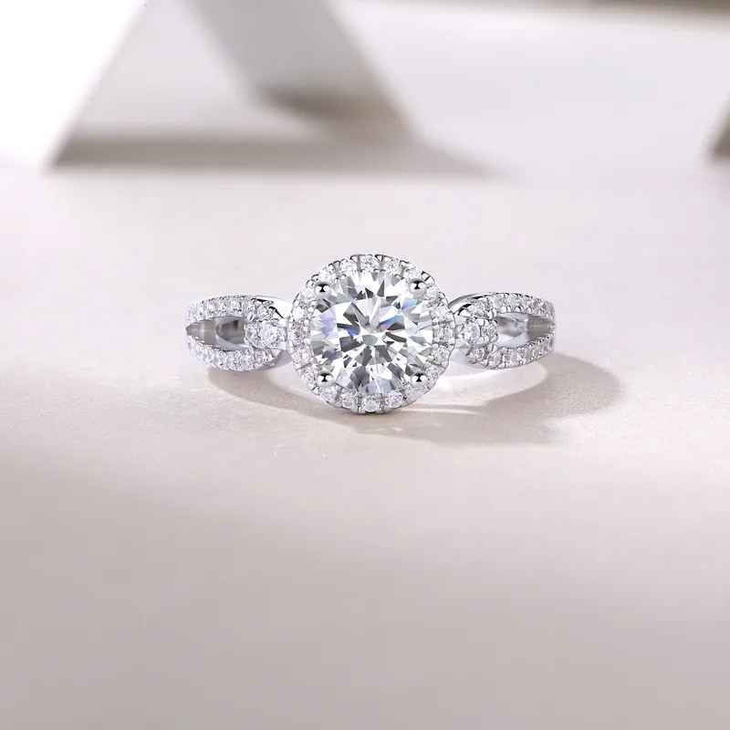 is 925 silver fine jewelry "Trendsetting 1.0ct Moissanite Round Ring in 925 Silver | linaje .925 fine jewelry GRA Certified | High-Fashion Party Wear" fone 4 u jewelry