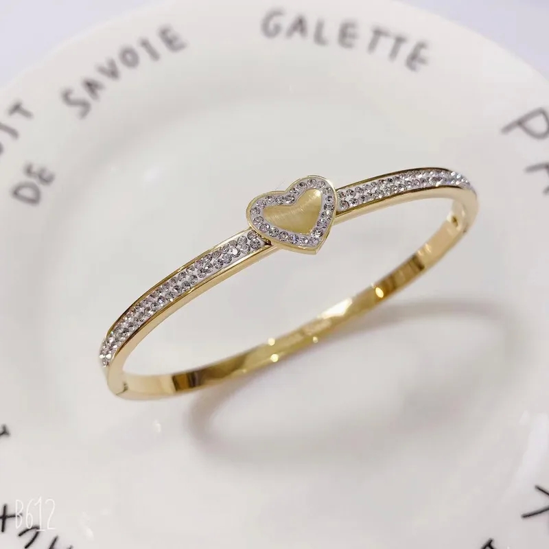 Artisan-Crafted Luxury Titanium Steel Heart Bangle with Rhinestones – Custom Everyday Jewelry, One-of-a-Kind
