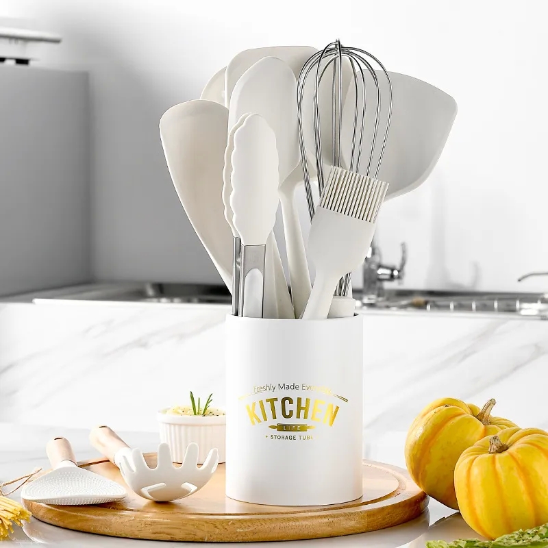 kitchen 6 contact Vintage-Inspired Hand-Engraved Silicone BBQ Spatula kitchen sink house – Sustainable Color Block Design 1-Piece home kitchen uptown