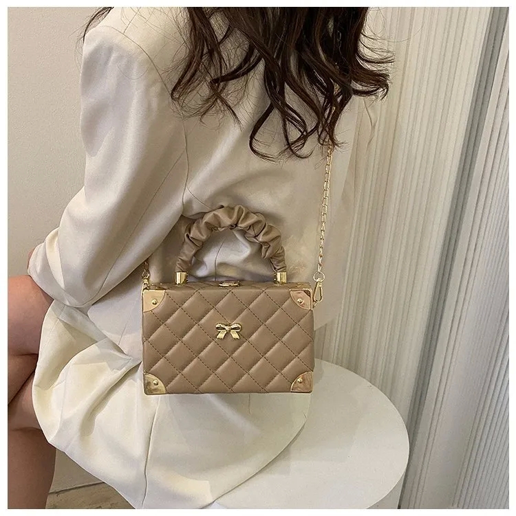 lunch bags Wholesale Modern Women's Medium PU Leather Chain Bag – Rare Refined Elegance Square Lock Clasp bags meaning clairo All-Season Style about hermes bags