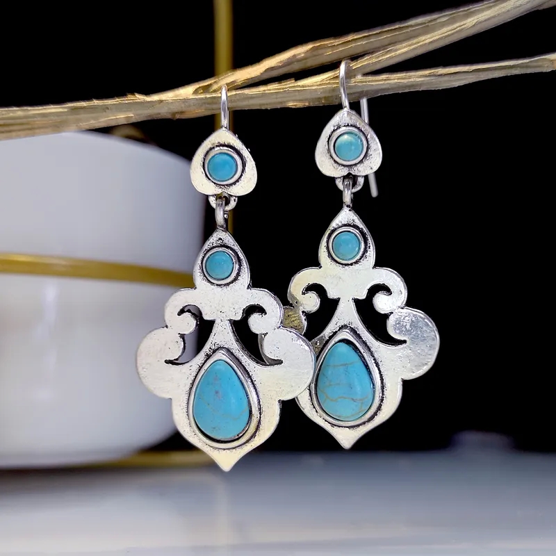 mimmic fashion jewelry 