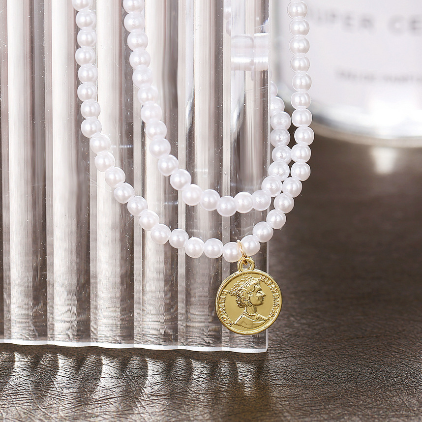what is the difference between fashion jewelry and costume jewelry 