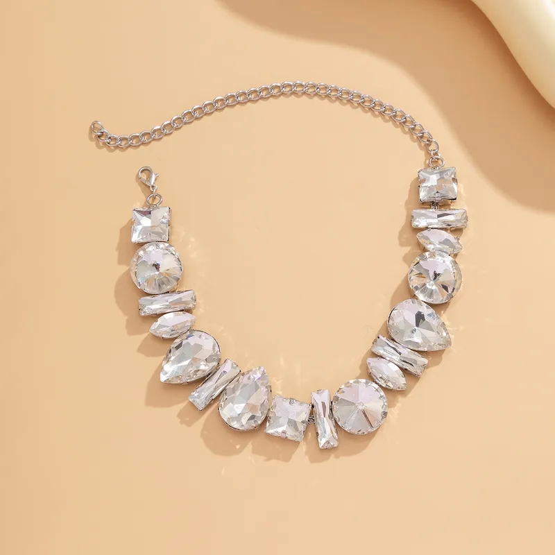 young fashion jewelry wholesale Wholesale Stylish Bohemian Glossy Rhinestone Water Droplet Choker fashion jewelry delhi - Hypoallergenic Iron Necklace for Elegant Glam Look fashion jewelry wholesale china