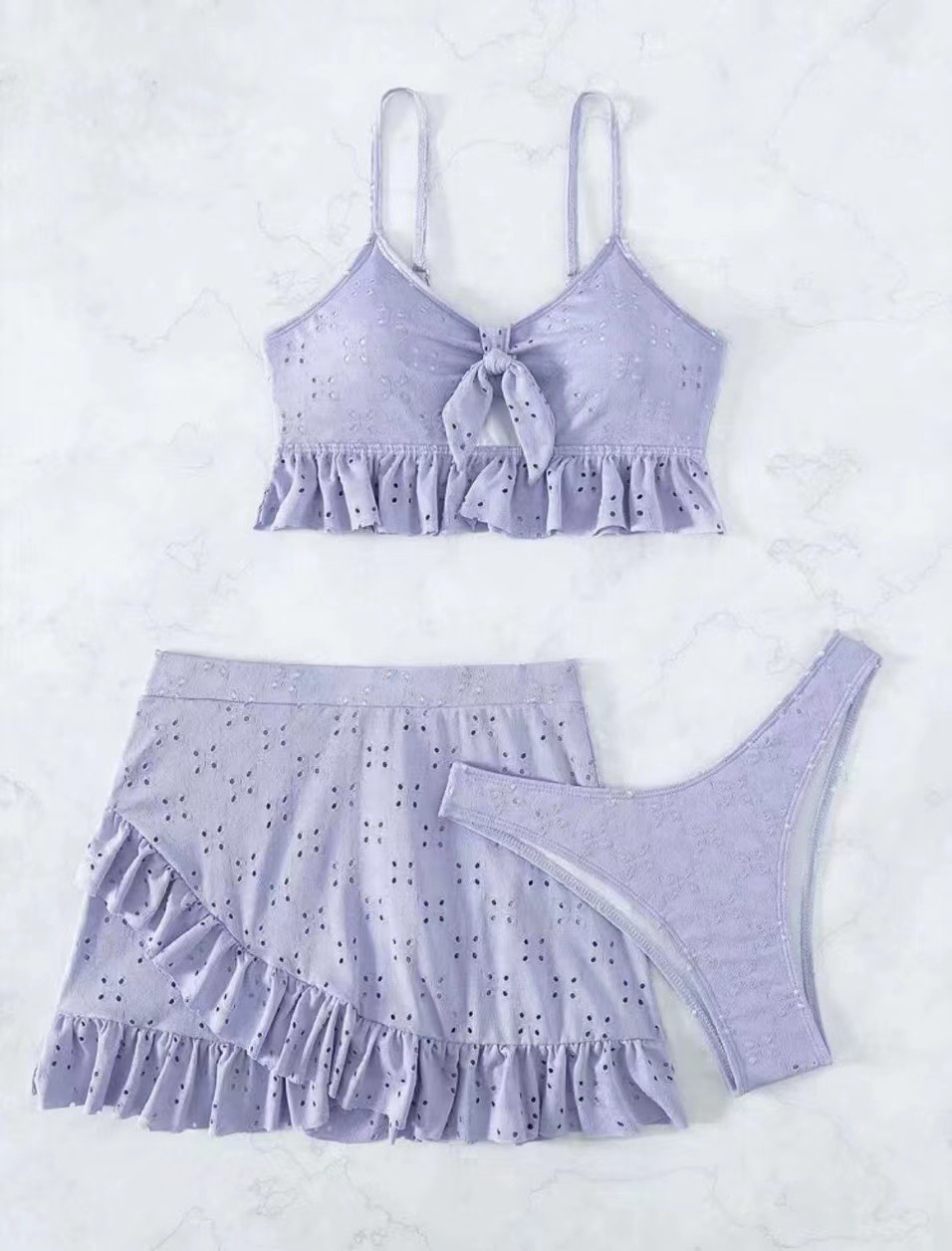 young women's clothing brands 
