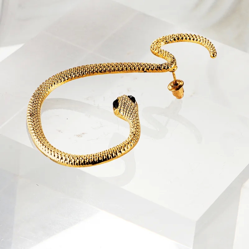 1920s women's fashion jewelry "Boho Chic Vintage Snake Alloy Ear Hook 01 jewelry limited – Edgy Zircon Craftsmanship Bold Design for Women" 1960s fashion jewelry