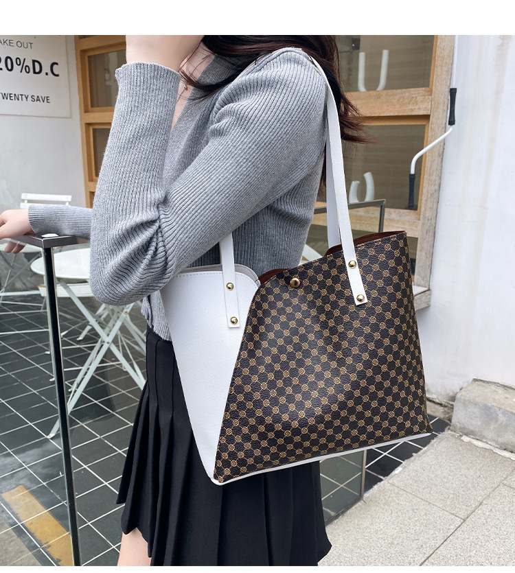 31 bags and totes 