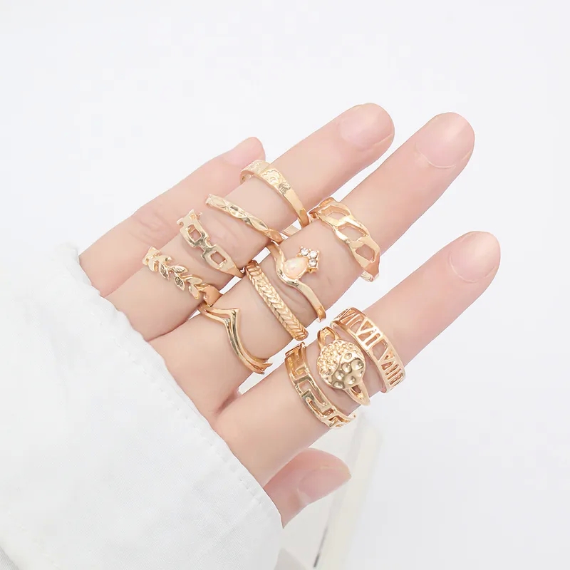 costume jewelry 80s earrings 