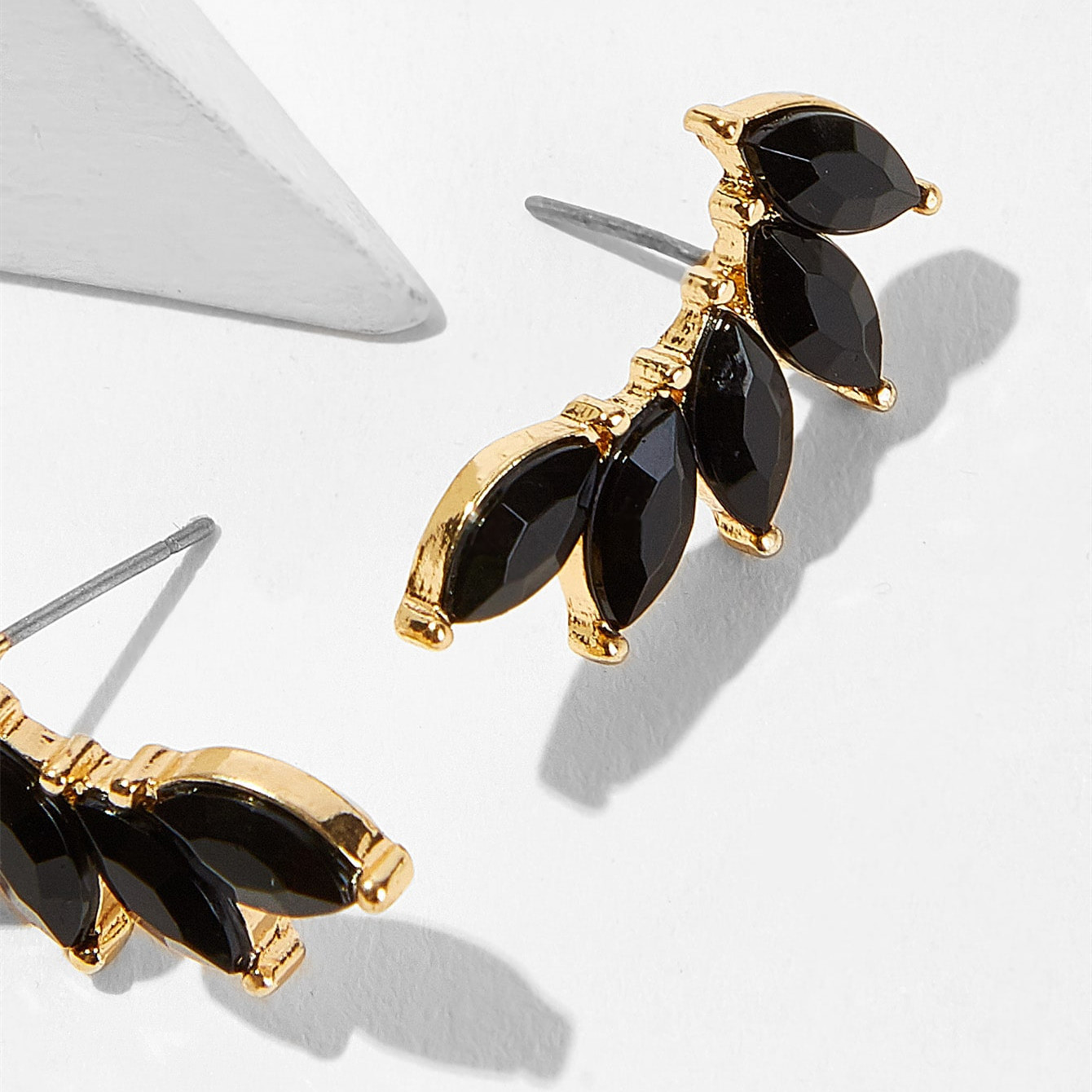 costume jewelry youtube Luxury Antique fashion jewelry trends Chic Butterfly Diamond Metal Gemstone Stud Earrings - Custom-Fit Wholesale Fashion Jewelry kendra scott fashion jewelry