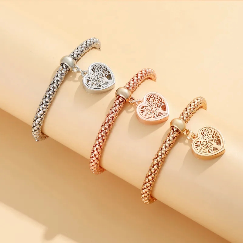 fashion jewelry at wholesale 