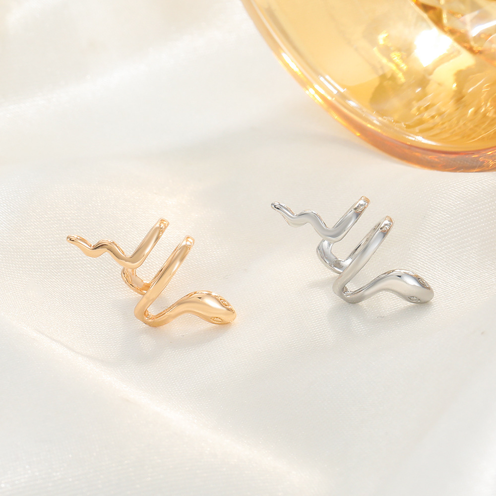 fashion jewelry name necklace 