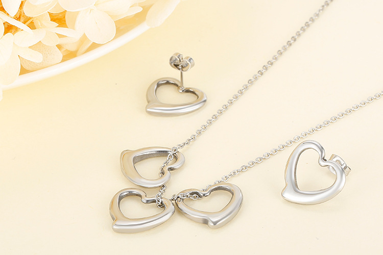 fine jewelry piercing near me 