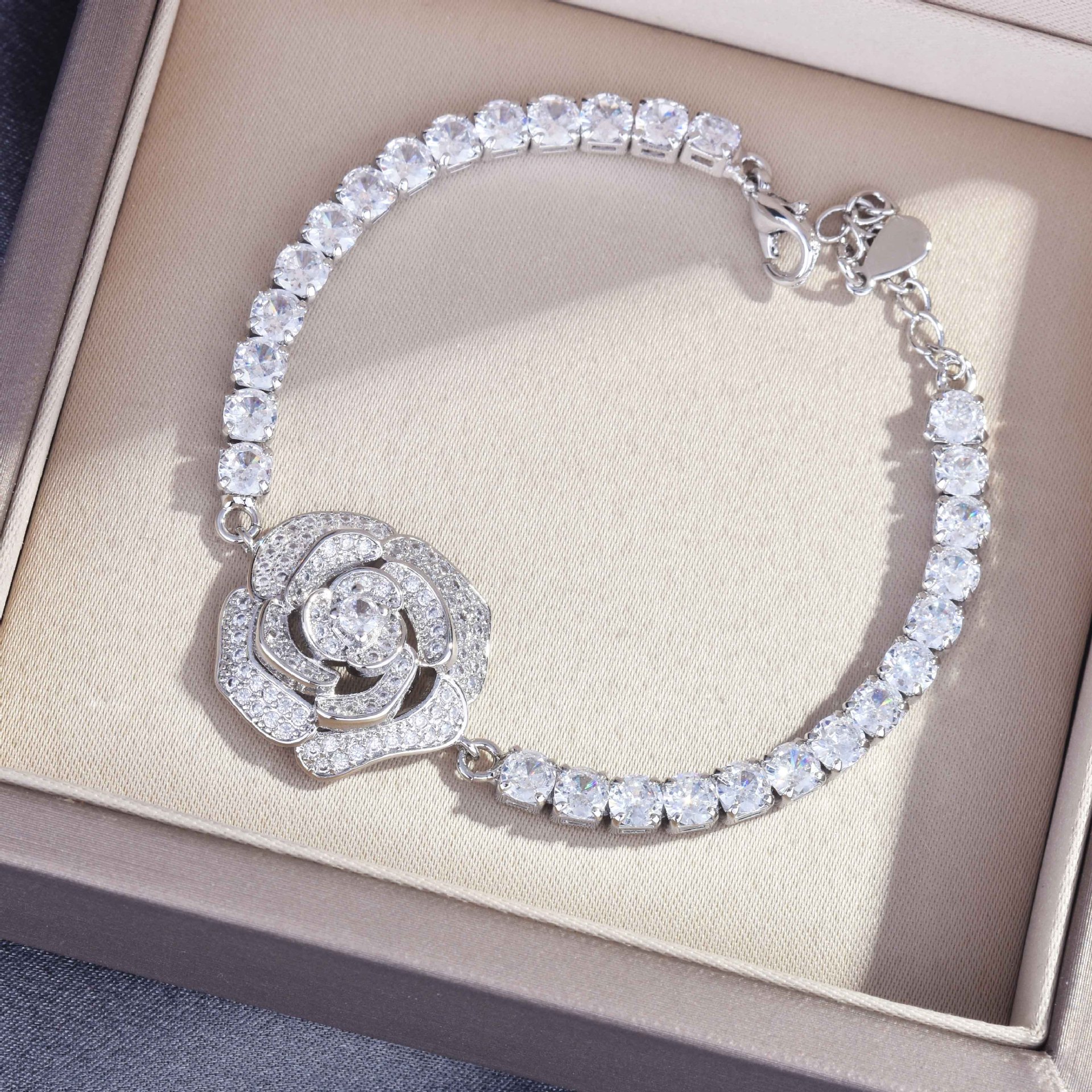 fine jewelry trends 2025 