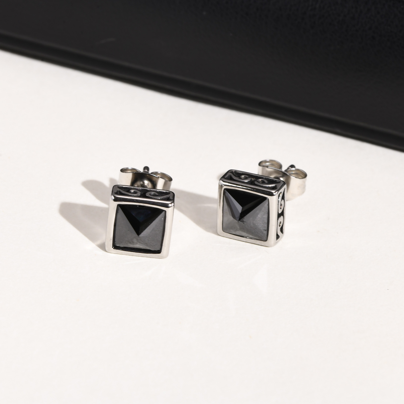 quality men's jewelry 