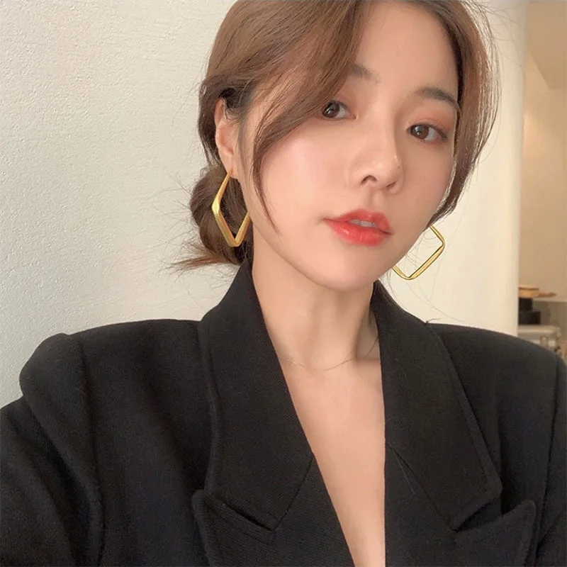 fashion jewelry wholesale near me "Wholesale Sleek Heart-Shaped Alloy Plated Women's Ear fashion jewelry websites Studs – Best Discounted Personalized Gift" where to buy fashion jewelry